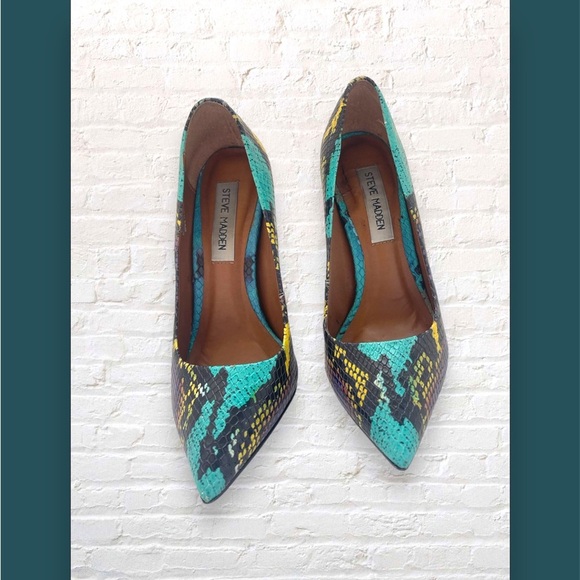Steve Madden Snakeskin Stiletto Heels Womens Size 5.5 Multicolor Pre owned - Picture 2 of 6